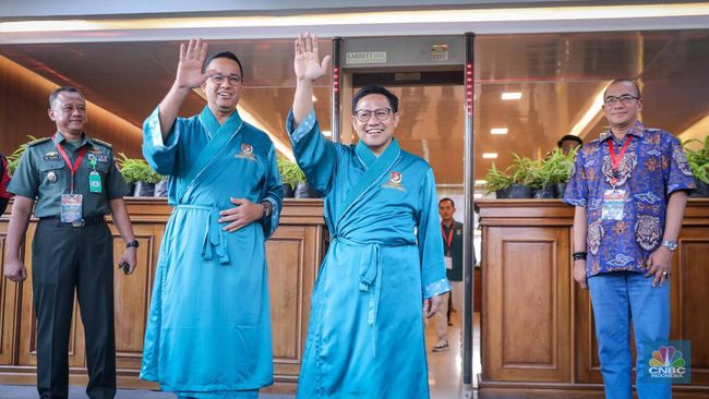 Gaya Silat Anies-Cak Imin Ditampilkan Saat Tes Kesehatan di RSPAD