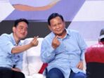 Menurut hasil survei elektabilitas yang dilakukan oleh lembaga survei terkemuka, pasangan Prabowo Subianto dan Gibran Rakabuming Raka menjadi pemenang secara menyeluruh dalam survei elektabilitas calon Presiden-Wakil Presiden 2024. Pasangan ini mendapatkan dukungan yang signifikan dari responden, yang menunjukkan tingginya popularitas dan potensi kemenangan mereka dalam pemilihan presiden mendatang.

Kemenangan Prabowo-Gibran dalam survei elektabilitas ini dapat menjadi indikator kuat bahwa mereka memiliki dukungan yang solid dari masyarakat. Dengan demikian, mereka memiliki peluang yang baik untuk memenangkan pemilihan presiden dan wakil presiden pada tahun 2024.

Namun demikian, hasil survei ini hanya merupakan gambaran dari situasi politik saat ini dan dapat berubah seiring dengan perkembangan waktu dan dinamika politik yang terjadi. Selain itu, faktor lain seperti kinerja pemerintah, isu-isu politik, dan kebijakan-kebijakan yang diusung oleh masing-masing pasangan calon juga dapat memengaruhi elektabilitas mereka di mata masyarakat.

Sehingga, meskipun hasil survei elektabilitas menunjukkan keunggulan bagi pasangan Prabowo-Gibran, akan tetap diperlukan upaya keras dan strategi yang baik untuk memenangkan pemilihan presiden-wakil presiden 2024.