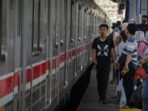 Periksa! Apakah Harga Tiket Kereta Commuter Line 2023 Akan Naik?