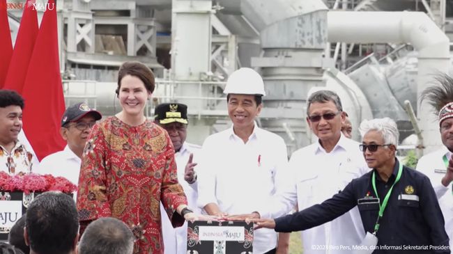 70% Pekerja Dari Papua Diresmikan Jokowi Di Proyek Gas Raksasa