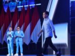 Dewasa ini, peluang bagi generasi muda semakin terbuka dengan adanya perkembangan teknologi dan transformasi digital yang memungkinkan akses informasi dan peluang usaha lebih mudah. Generasi muda dapat dengan cepat mengakses pengetahuan dan keterampilan melalui internet, sehingga memungkinkan mereka untuk belajar dan berkembang tanpa batasan geografis.

Selain itu, adanya startup dan inovasi bisnis juga memberikan kesempatan bagi generasi muda untuk menciptakan peluang usaha baru. Mereka dapat mengembangkan ide-ide kreatif mereka menjadi bisnis yang sukses dan memiliki dampak positif bagi masyarakat.

Tak hanya itu, adanya kesadaran akan pentingnya keberlanjutan dan lingkungan juga membuka peluang bagi generasi muda untuk terlibat dalam bisnis yang berkelanjutan dan ramah lingkungan. Perubahan pola pikir masyarakat yang semakin peduli terhadap lingkungan memberikan peluang bagi generasi muda untuk menciptakan bisnis-bisnis yang berfokus pada keberlanjutan.

Dengan demikian, generasi muda memiliki kesempatan yang luas untuk mengembangkan keterampilan dan bakat mereka, menciptakan peluang usaha, serta berkontribusi dalam menciptakan perubahan positif dalam masyarakat. Dengan tekad dan semangat pantang menyerah, peluang bagi generasi muda semakin terbuka luas di era digital ini.