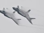 China Sends Fighter Jets, ‘Threatens’ U.S. Aircraft in Taiwan Strait