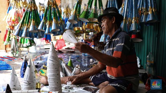 Penjualan Trompet Musiman Padat di Jakarta Menjelang Tahun Baru