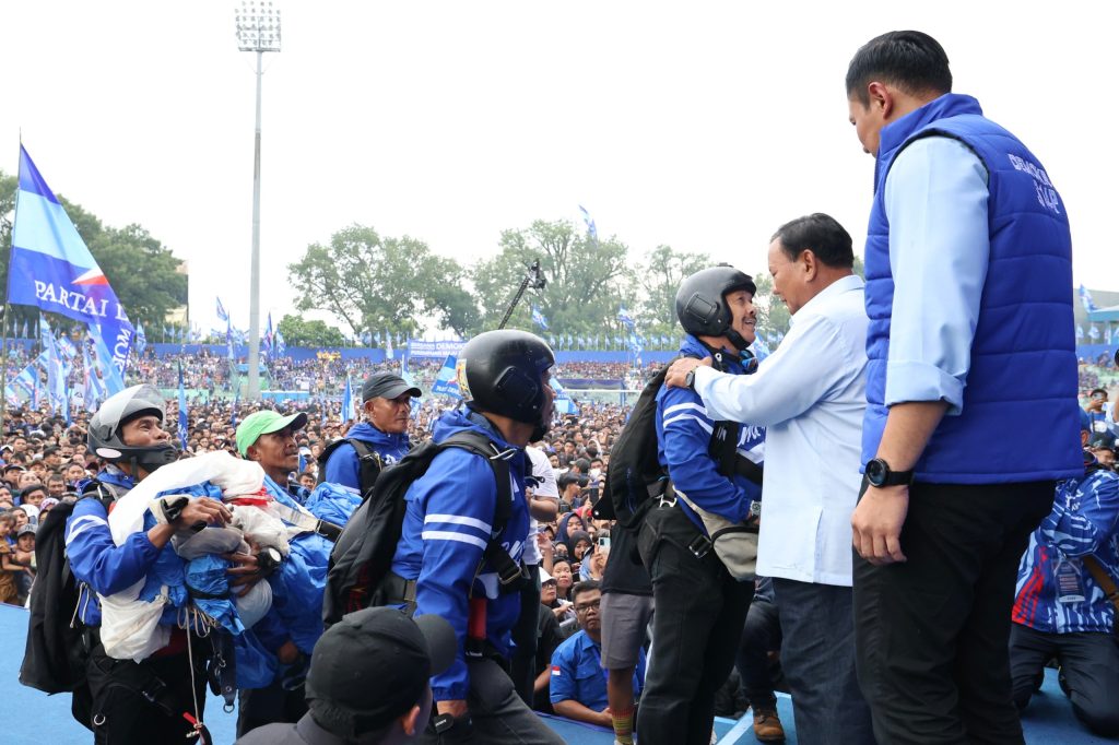 Prabowo Berjanji Akan Merangkul Semua Pihak Jika Terpilih Sebagai Presiden: Rakyat Mendorong Kerukunan