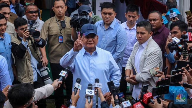 Prabowo Bersiap untuk Menyampaikan Pidato Kemenangan di Istora