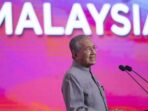 Kegempaan di Malaysia! Mahathir Terlibat Skandal Bailout Petronas