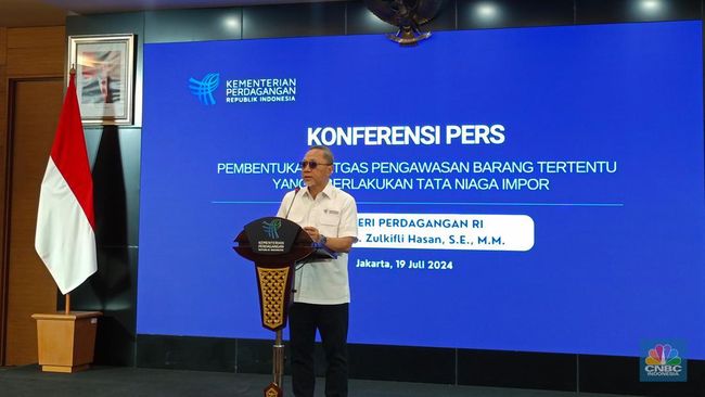 Zulhas Menegaskan Satgas Impor Tidak Mengincar Pedagang, Berikut Penjelasannya