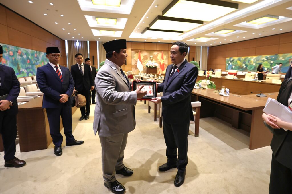 Prabowo Subianto Berjumpa dengan PM Vietnam dan Mengungkapkan Rasa Kagumnya terhadap Perjuangan Kemerdekaan