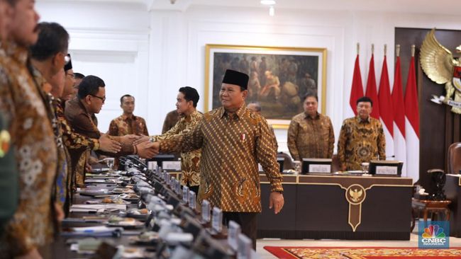 Prabowo Siap Ganti Menteri dengan Kinerja Jelek Setelah Evaluasi 6 Bulan