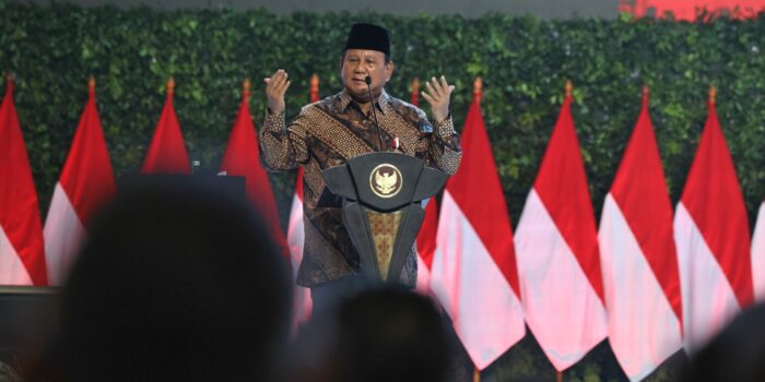 tulis ulang judul iniPrabowo Subianto Reminds Central and Regional Officials: Preserve Integrity, a Tiger Leaves Its Stripes