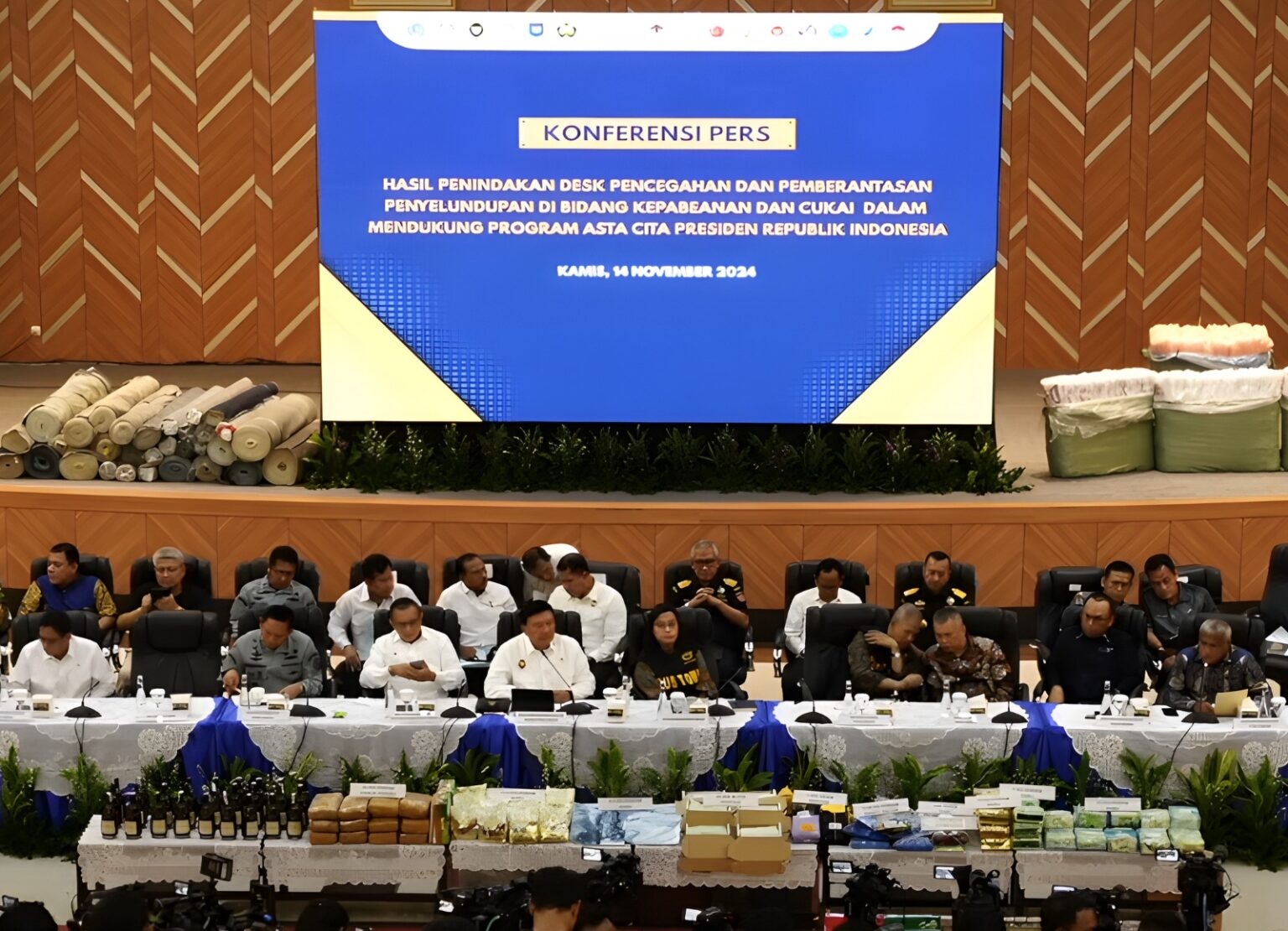 tulis ulang judul iniPrabowo Subianto Tegas Lawan Penyelundupan, Pemerintah Amankan Potensi Kebocoran Rp3,9 Triliun