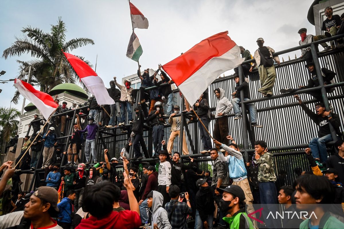 Aksi-29-Agustus-2025-290825-RIV-5.jpg